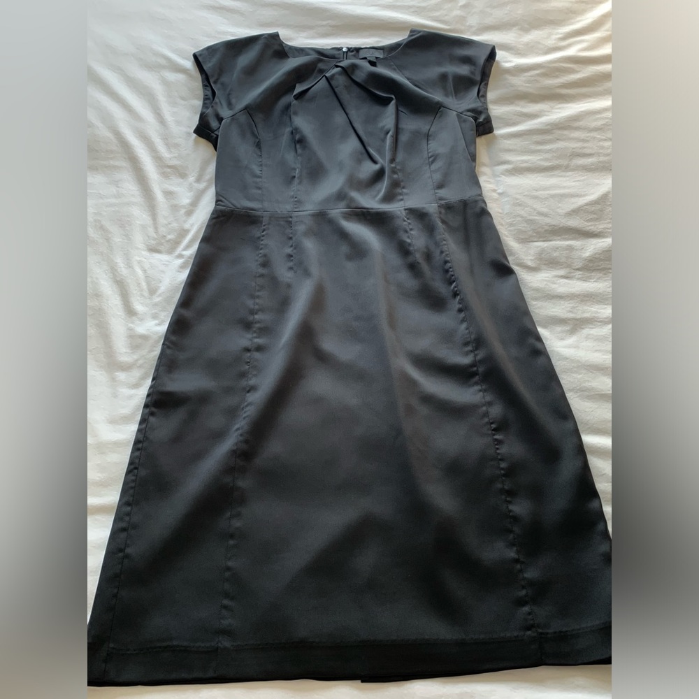 NWOT! Banana Republic / BR Monogram Dress